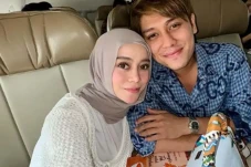 Ulang Tahun, Foto Rizky...