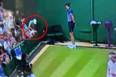 Ngilu! Penonton Wimbledon...