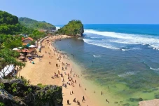 6 Pantai di Yogyakarta...