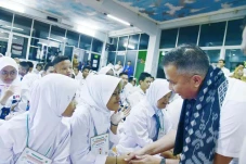 Buka MPLS se-Jabar,...