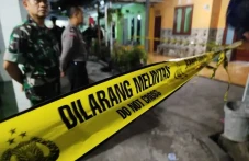 Ibu Rumah Tangga di...
