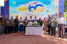 Dies Natalis ke-60,...