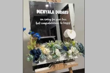 Gelar Pesta Perceraian,...