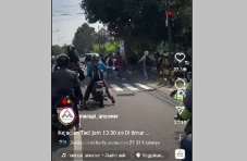 Tawuran Pelajar Kota...