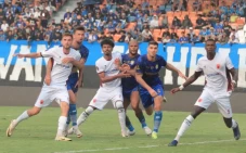 Jokowi Hadiri Kick-off...