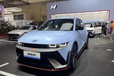 Dijual Rp1,3 Miliar,...