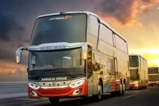 Prospek Industri Bus...