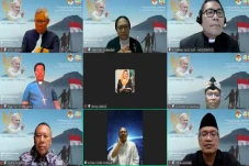 Komaruddin Hidayat:...