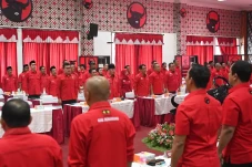 Resmi Didukung PDIP,...