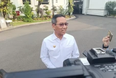 Jokowi Gelar Sidang...