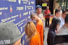 Polisi Tangkap Sejoli...