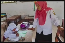 Sekolah Negeri Sulit...