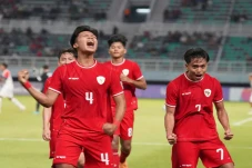 Kadek Arel Dapat Instruksi...