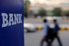 14 Bank Bangkrut hingga...