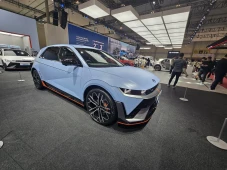 Dijual Rp1,3 Miliar,...