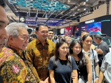 Ahok Optimistis GIIAS...
