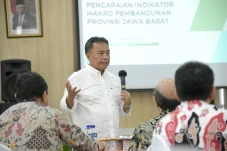 Sekda Herman Ajak Disnakertrans...