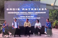 Peringati Hari Mangrove...