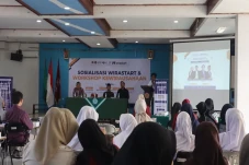 Cetak Pengusaha Muda,...