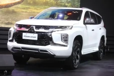 Kenali Perbedaan Model...