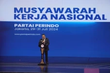 HT Minta Kader Perindo...