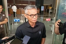 Diperiksa KPK, Eks Komisioner...