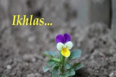 8 Faktor Pendorong Ikhlas...