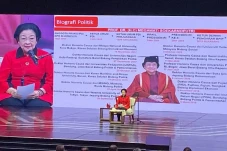 Bicara soal Manusia...