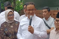 Ngaku Sering Komunikasi...