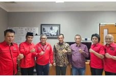 Jaro Ade-Kang Mus Diundang...