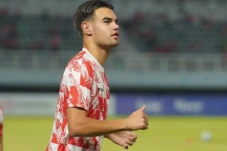 4 Foto Jens Raven, Striker...