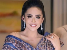 4 Artis Pernah Lakukan...