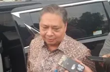 Airlangga Bicara Soal...