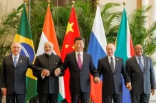 Malaysia Gabung BRICS,...