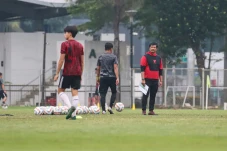 Indra Sjafri: Jangan...