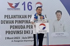 Regenerasi Sebuah Keniscayaan,...