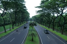 Komitmen LPKR Perangi...