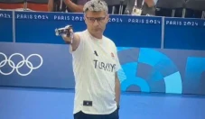 Siapa Yusuf Dikec, Penembak...
