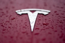 Autopilot Tesla Gagal...