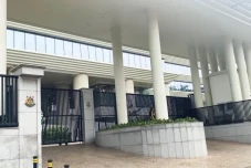 Kasus Pembunuhan Dini,...
