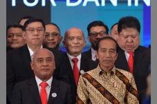 Menuju Indonesia Emas,...