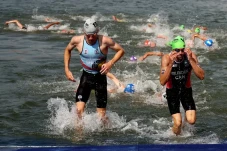 Atlet Triatlon Olimpiade...