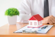 3 Alasan Investasi Properti...