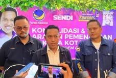 Nasdem Deklarasi Dukung...