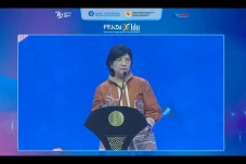 Kontribusi UMKM ke PDB...