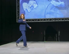 Kamala Harris Tolak...