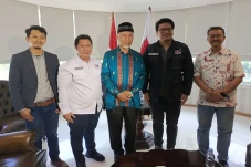 Bertemu Ketum Partai...