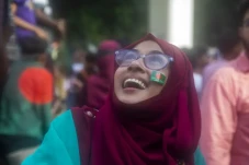 Bagaimana Revolusi Gen...