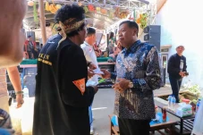 Hadiri Pareresan di...
