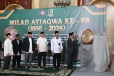 Rayakan Milad ke-68,...